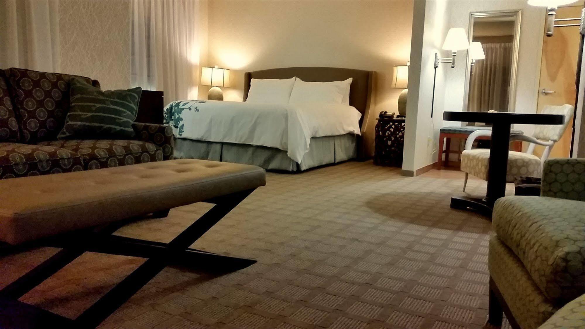Hotel Wingate By Wyndham Elkins Esterno foto